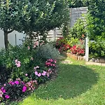 Gasthof Entre Et Verdure - Deux Hebergements De Charme A Biarritz