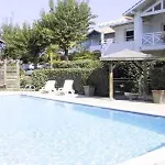 Maison d'hôtes D'hôtes-studette Milady, Calme, Patio, Vue Sur Jardin Et Montagne Du Patio, Parkin Privé, Confort 3*