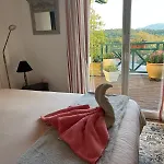 Gasthof Entre Et Verdure - Deux Hebergements De Charme A Biarritz
