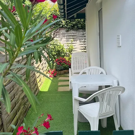 Entre Et Verdure - Deux Hebergements De Charme A Guest house 4*