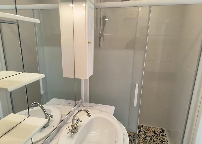 Πανσιόν Entre Et Verdure - Deux Hebergements De Charme A 4*