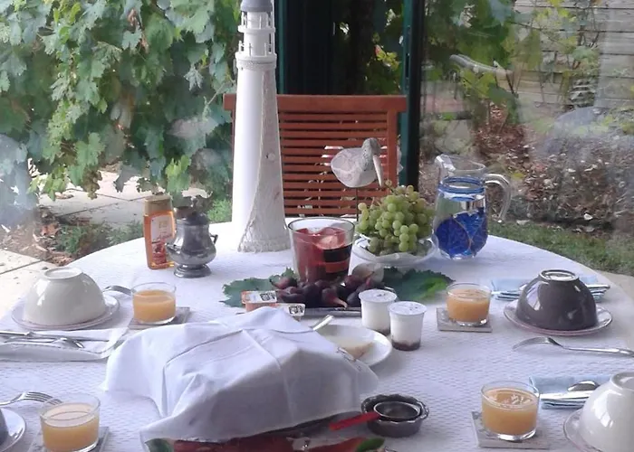 Entre Et Verdure - Deux Hebergements De Charme A Μπιαρίτζ