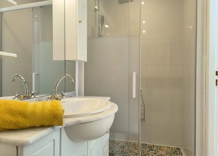 Entre Et Verdure - Deux Hebergements De Charme A Biarritz